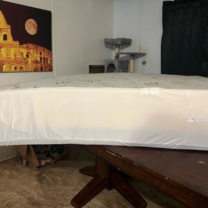 Elegant Ivory Bedding Set